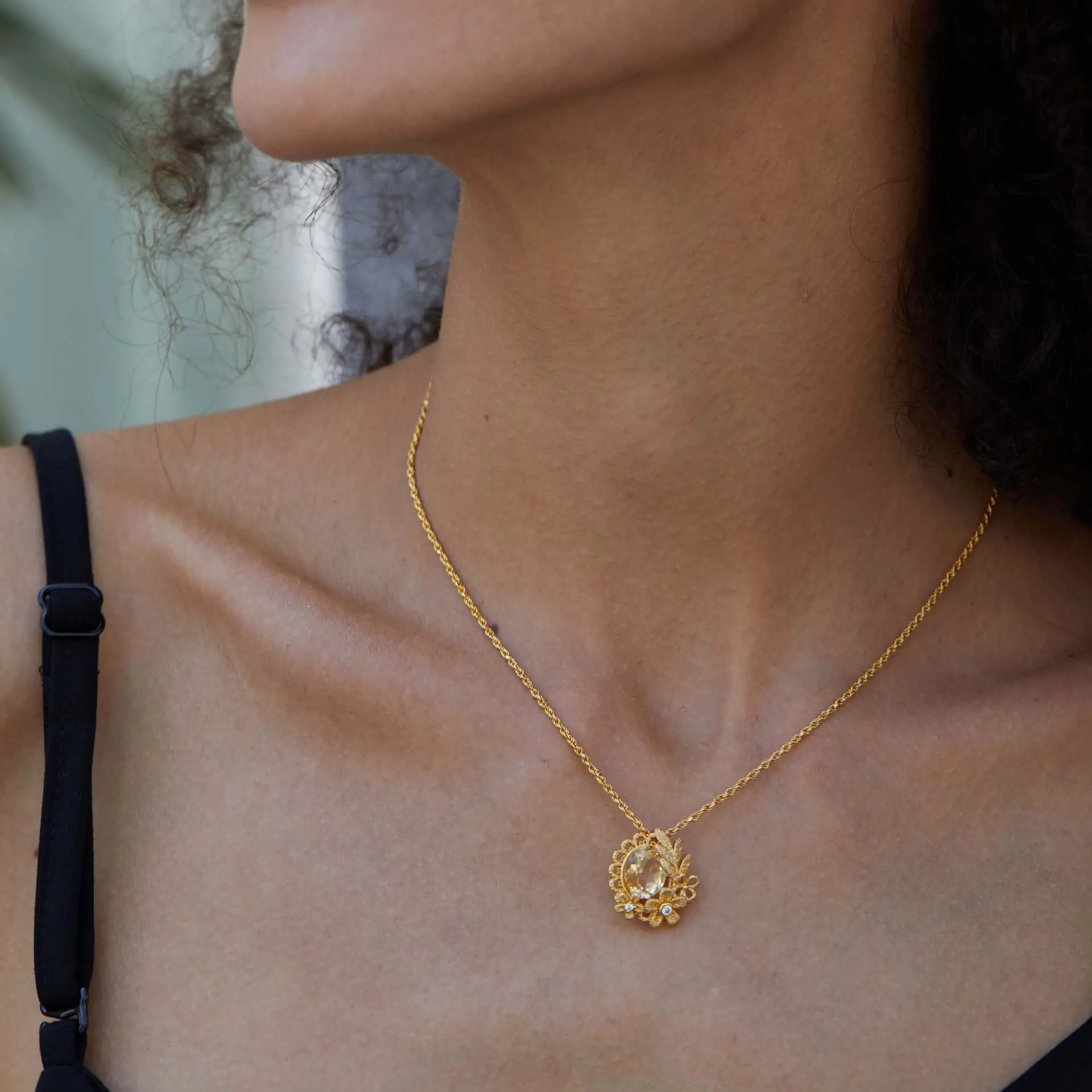 925 Silver Citrine Round Flower and Leaf Necklace