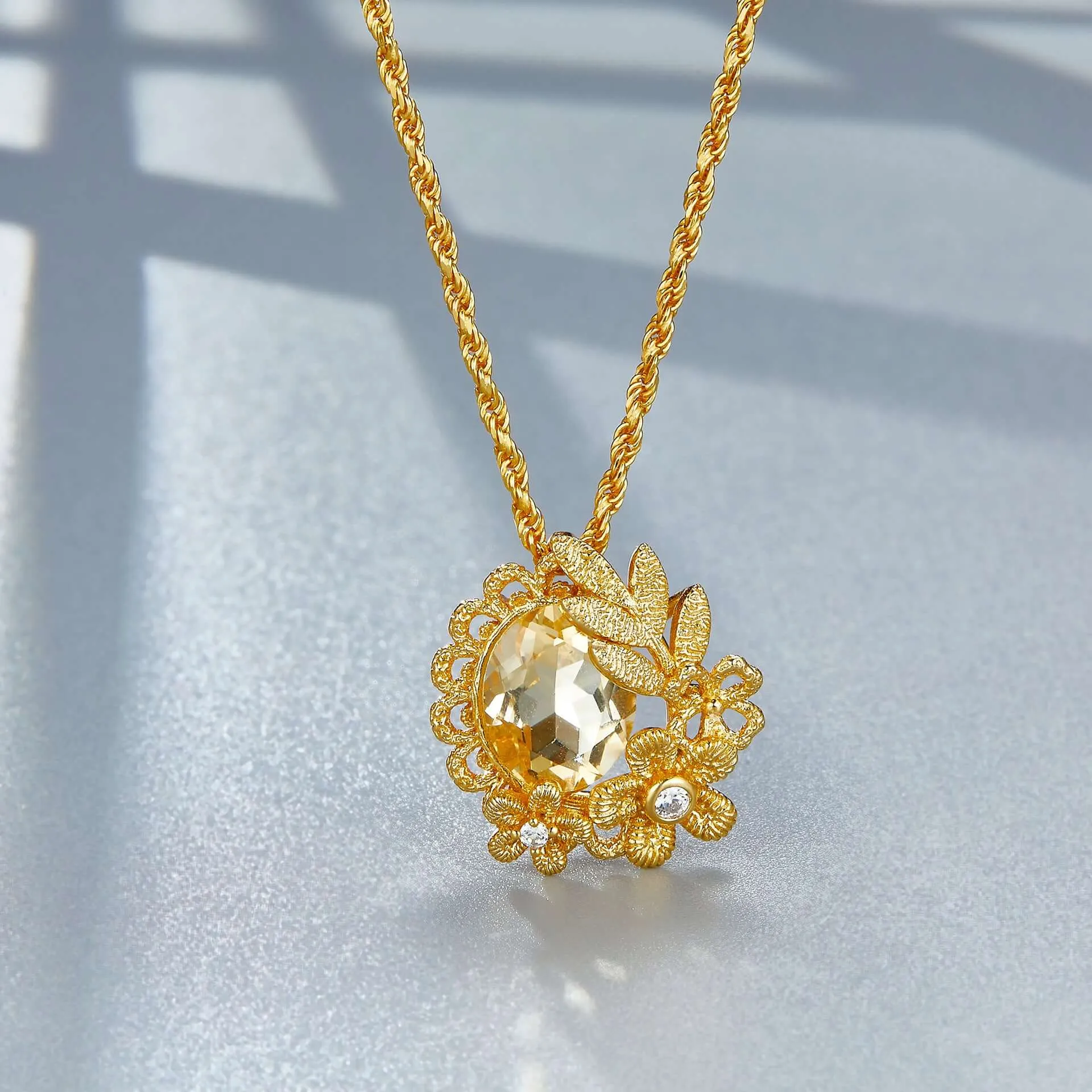 925 Silver Citrine Round Flower and Leaf Necklace
