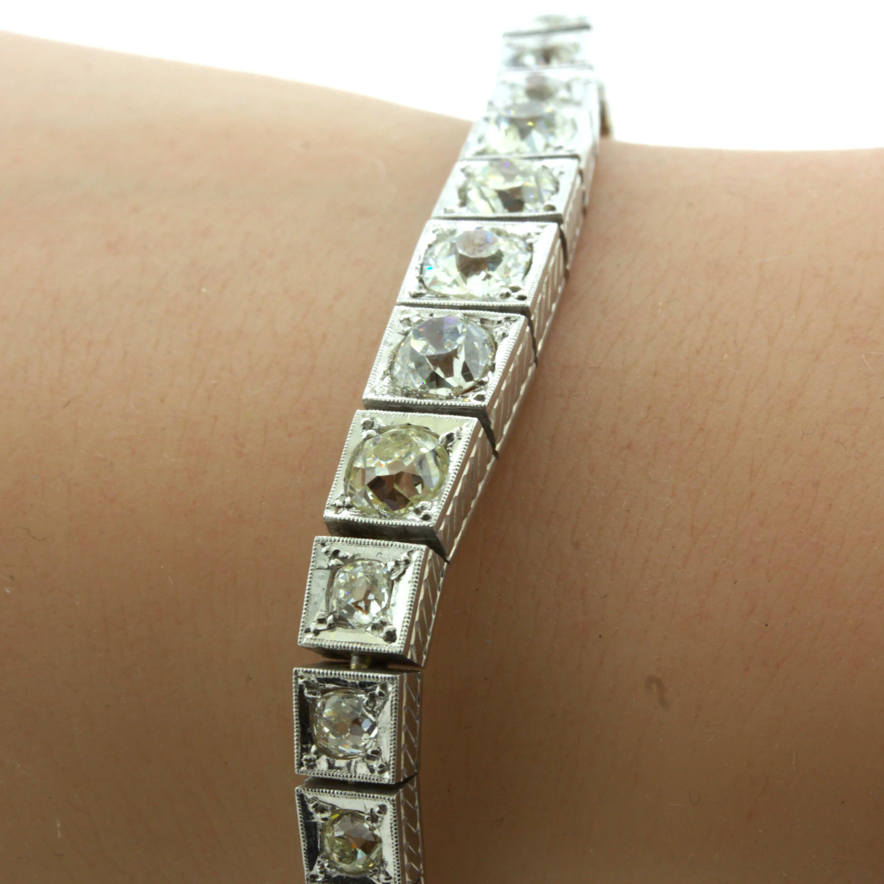 Art Deco Diamond Platinum Tennis Bracelet