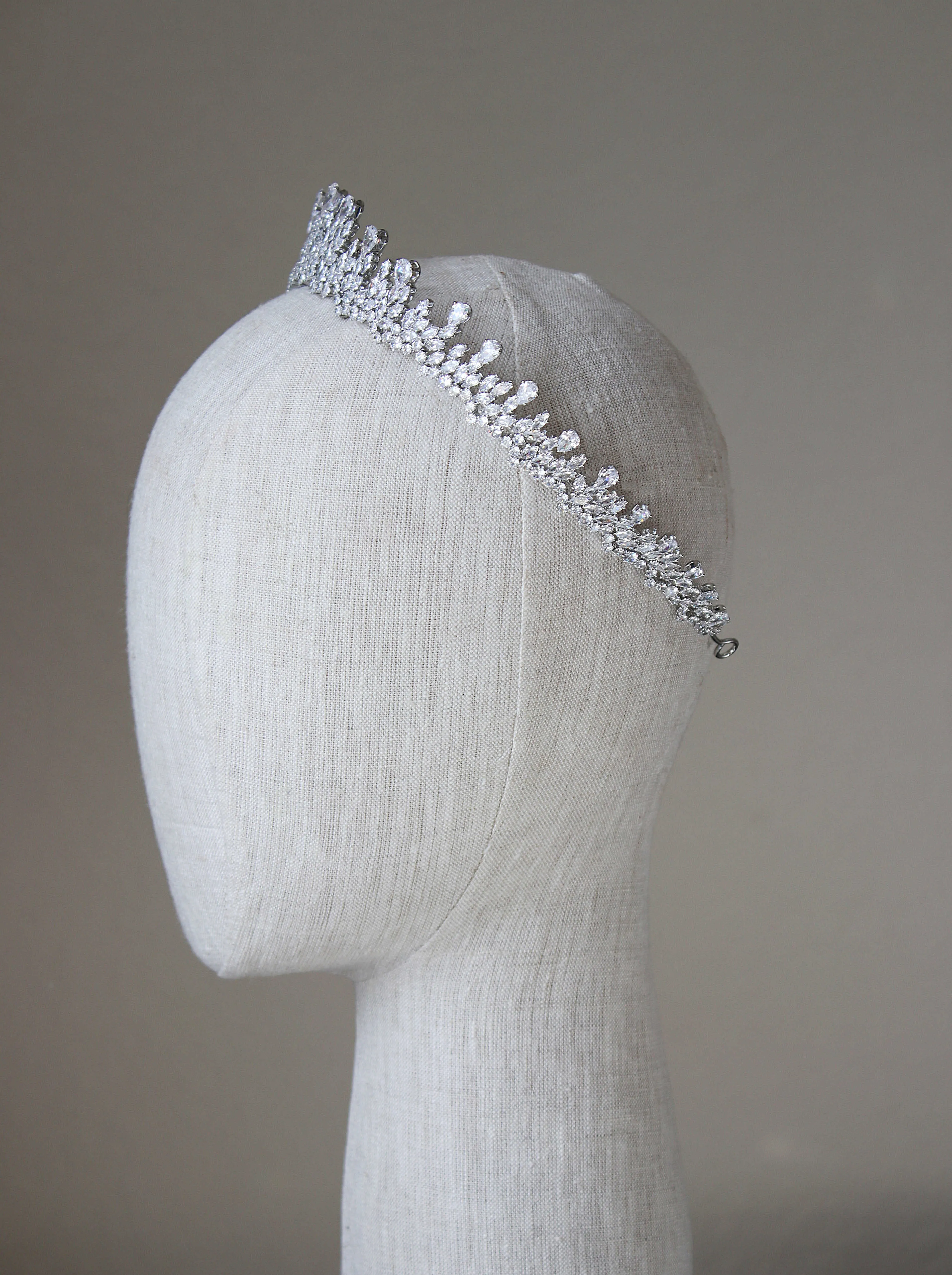 DALTON Royal Bridal Crown