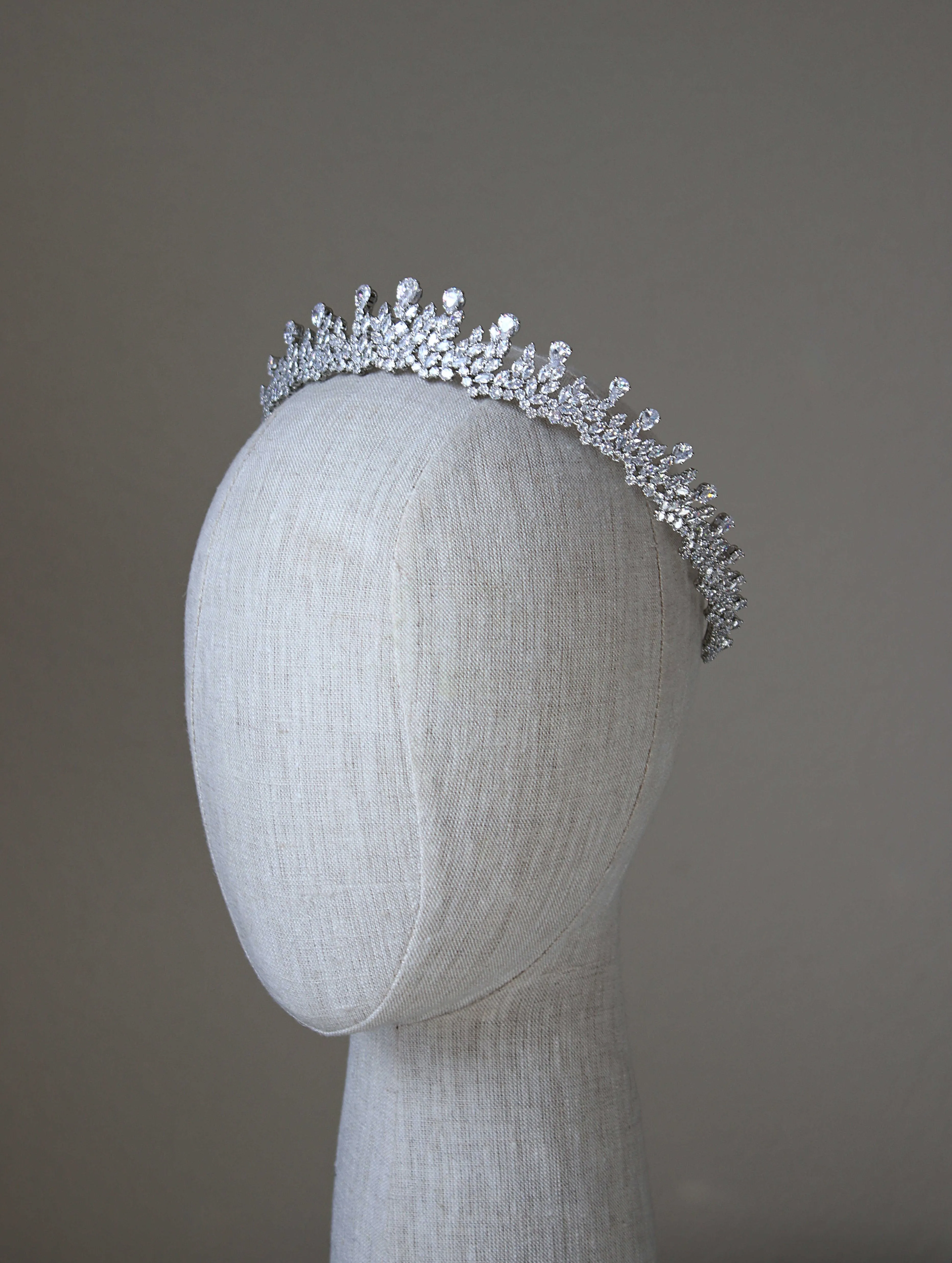 DALTON Royal Bridal Crown