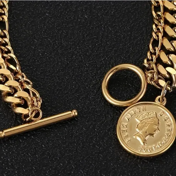 Golden Queen Bracelet