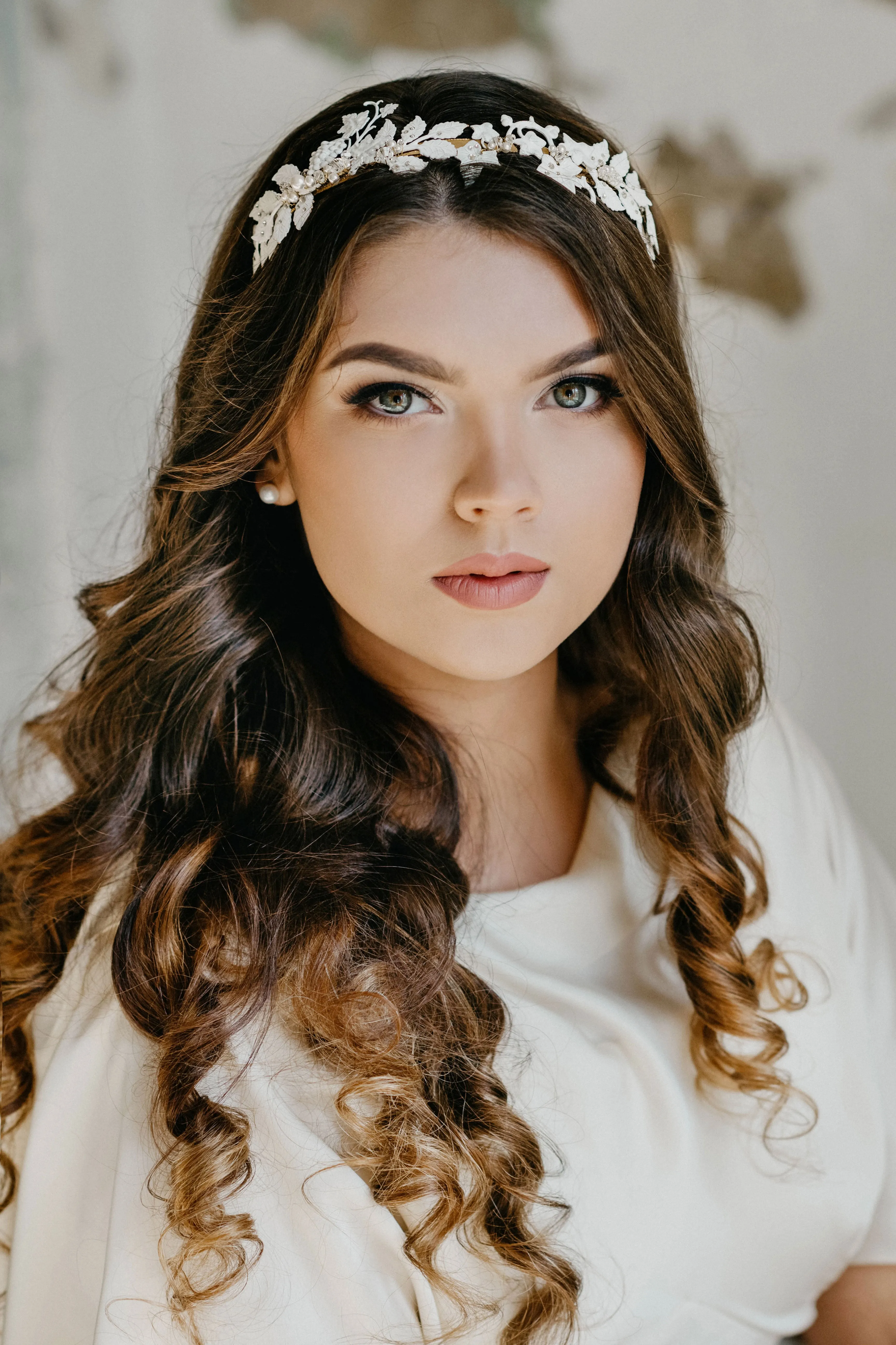 Leaf tiara in white or ivory - VICTORIA