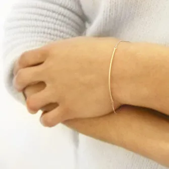 <!--BR505-->curved slinky bar bracelet