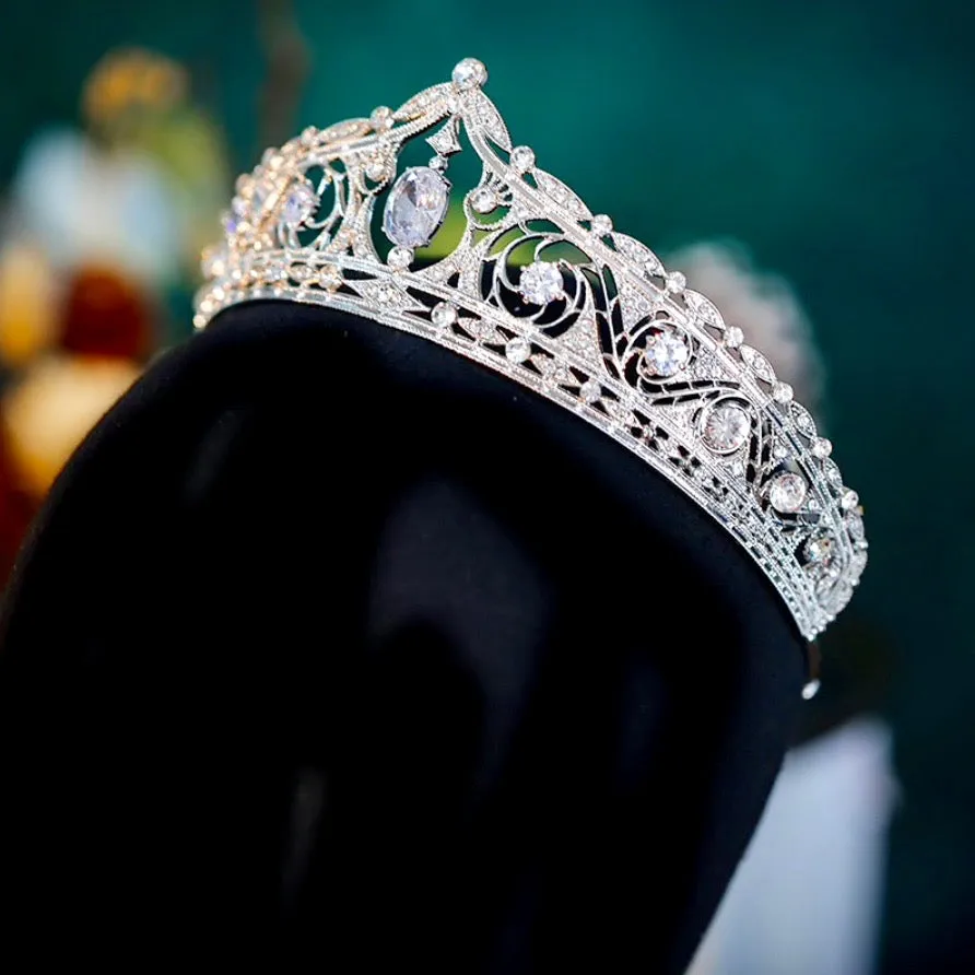 "Monica" - Royal Glamour Bridal Tiara