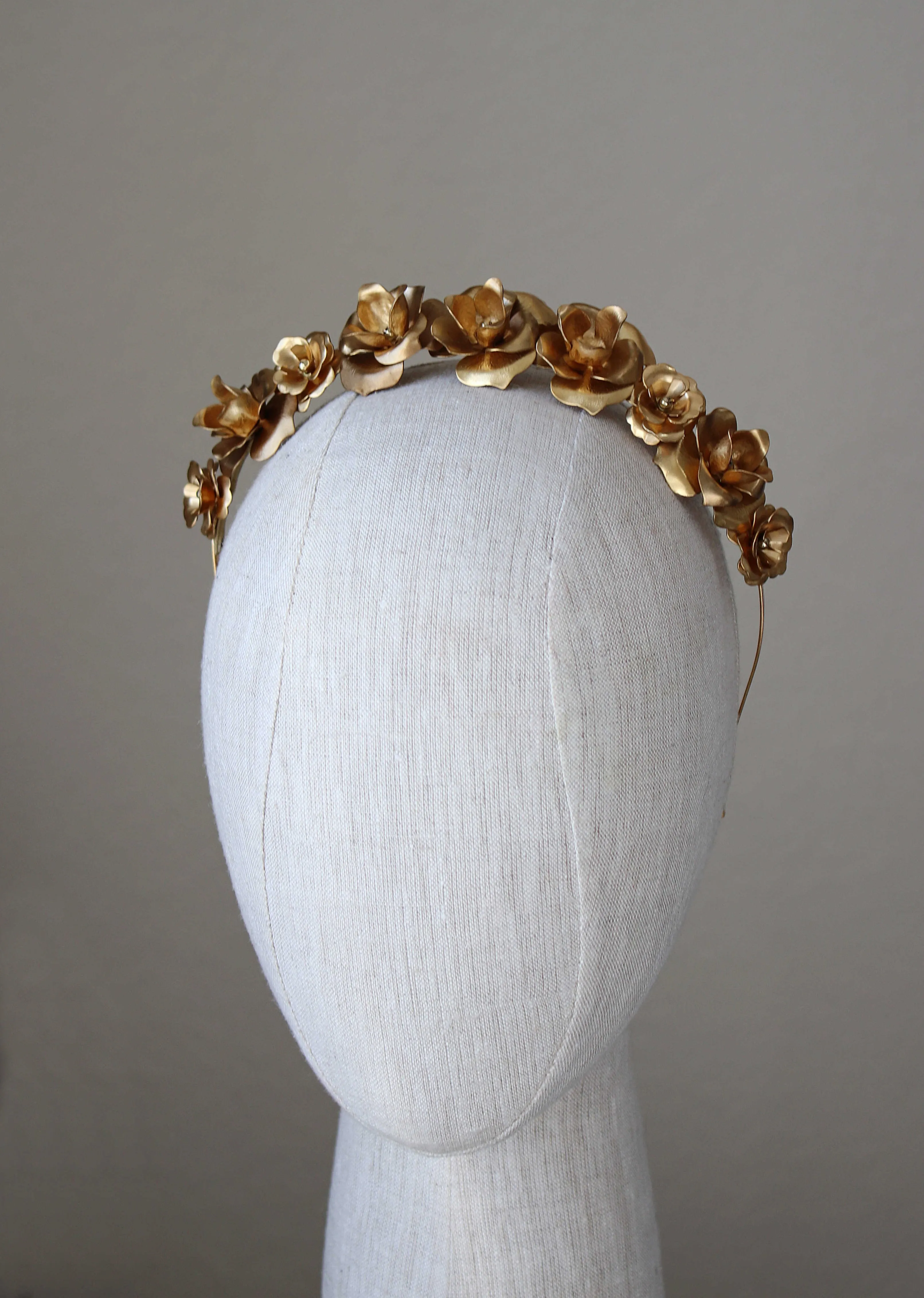 SAVANNAH Gilded Blossoms Tiara