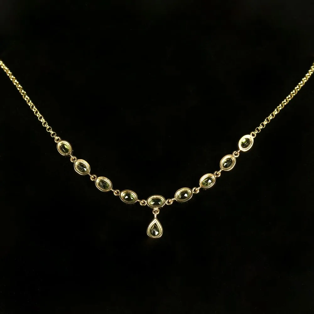 Wonderful 9Ct Gold Peridot Necklace