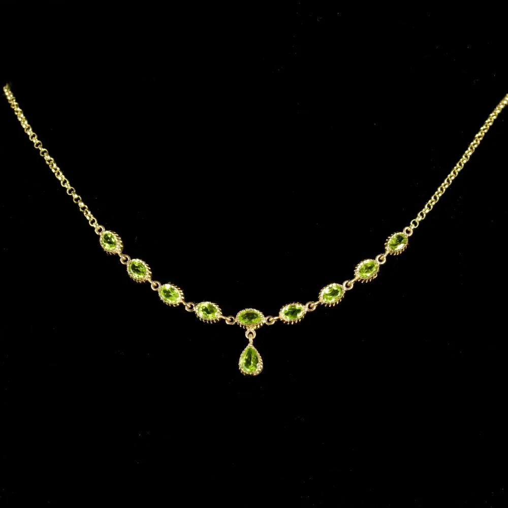 Wonderful 9Ct Gold Peridot Necklace
